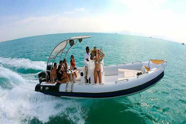 Orange Bay Insel mit privatem Speedboot & Schnorcheln ab Hurghada